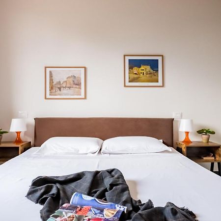 デセンツァーノ・デル・ガルダResidenza Gelsominoアパートメント エクステリア 写真